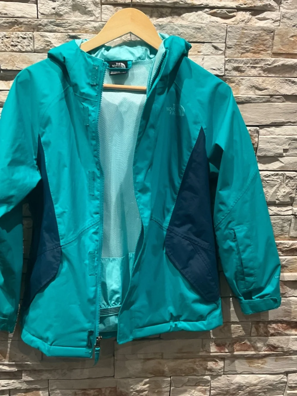 The North Face Girls Kira Triclimate Jacket, Color Teal/ Black, Size 10-12